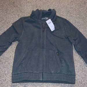 Cropped cozy full-zipped hoodie